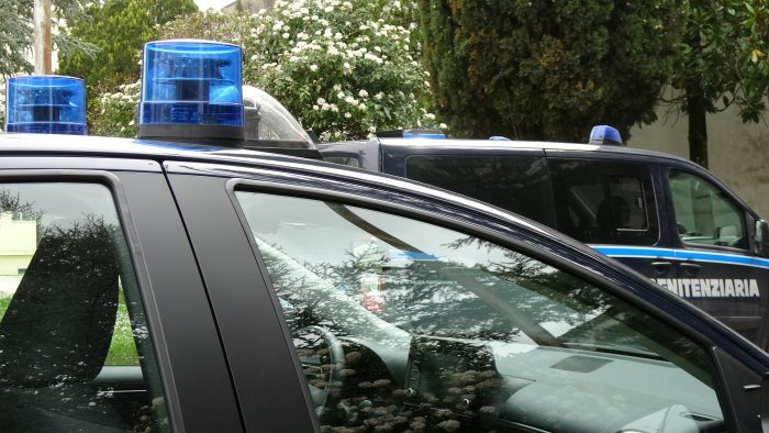 devastazione e danni in carcere ad ariano sappe pugno duro contro i violenti