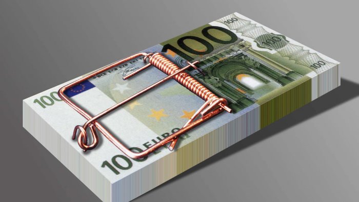 truffe con la sua carta prepagata indagato da 12 procure l avevo smarrita