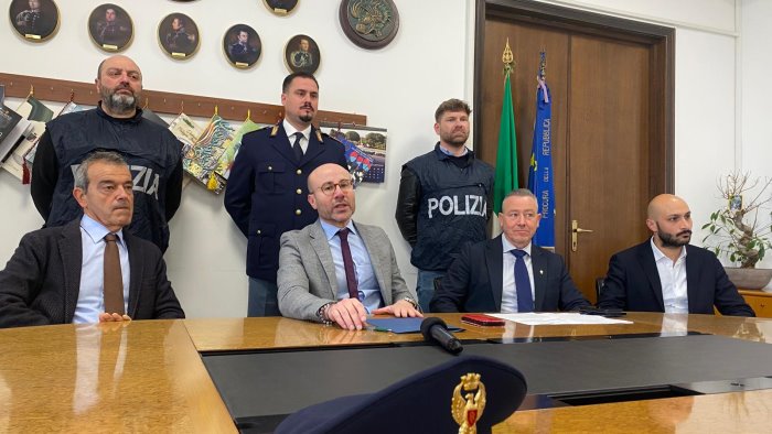 banda criminale sgominata nel casertano recuperati veicoli oro e gioielli