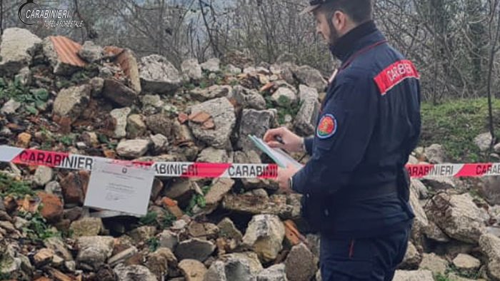 mercogliano gestione illecita di rifiuti imprenditore denunciato