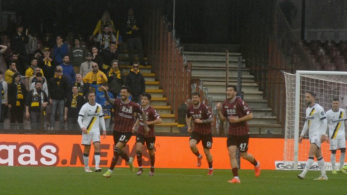salernitana modena 1 0 soriano vittoria vitale ora serve continuita