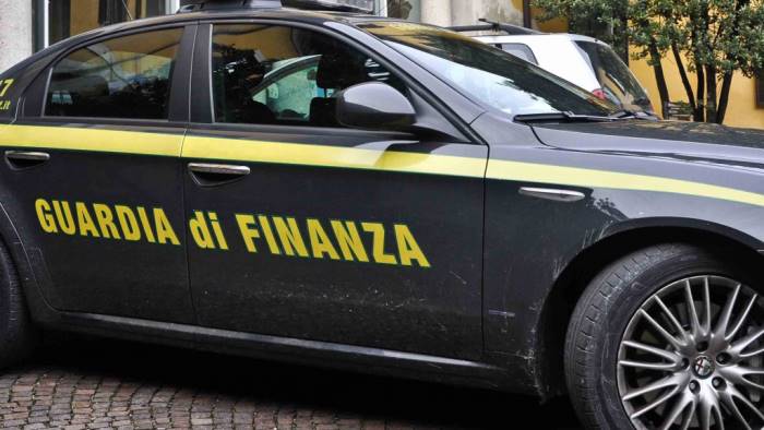 controlli guardia di finanza a napoli nord 47 sanzioni