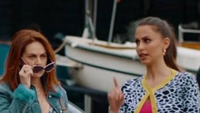 vivi e lascia vivere anche l irpina alessia nella fiction