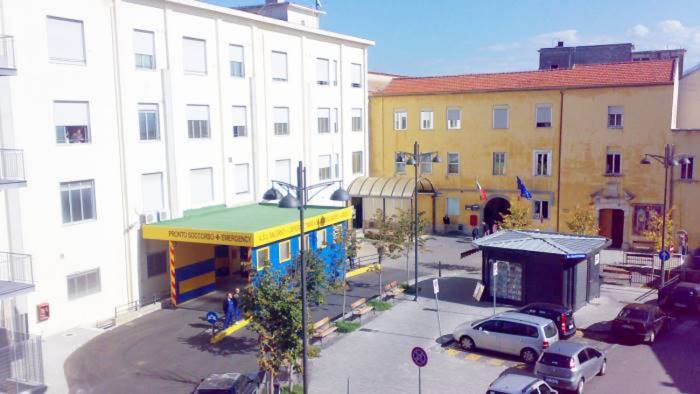 eboli incubo finito riapre il reparto di nefrologia e dialisi