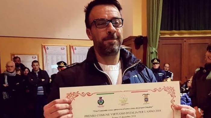 muore a 50 anni il cordoglio del sindaco di capaccio