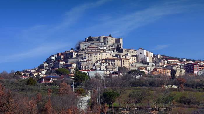 gesualdo piange la seconda vittima il cordoglio del sindaco