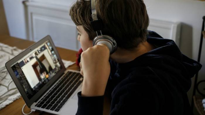 didattica a distanza consegnati 48 pc alla scuola picentia