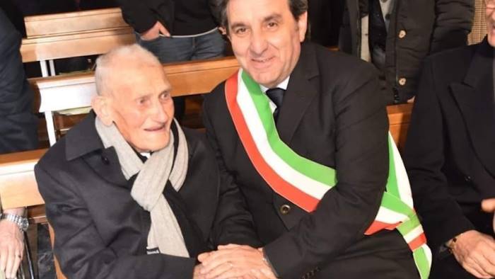 zio angelo muore a 100 anni il cordoglio della comunita