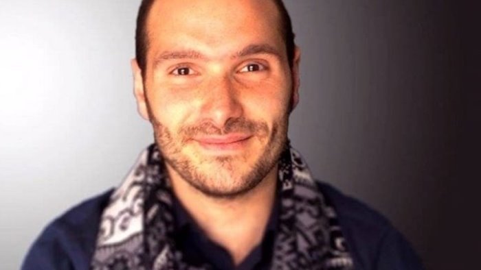 organico comunale all osso scafati arancione attacca