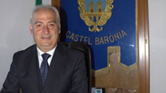 castel baronia caso quota rosa il sindaco nessuna vittoria