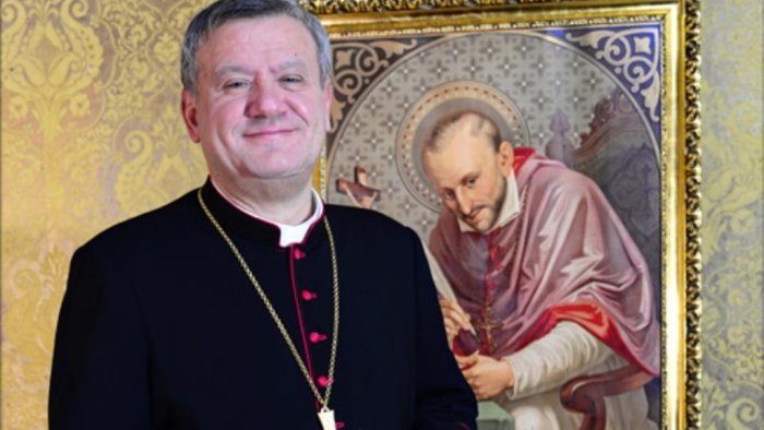 terra dei fuochi vescovo regione non ha mantenuto impegni