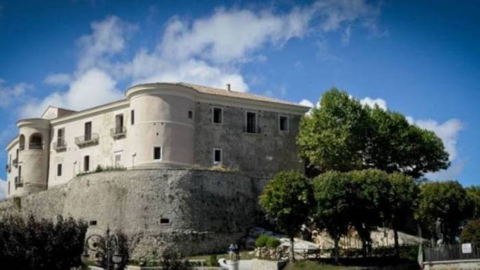 al via l intervento di recupero del castello di gesualdo