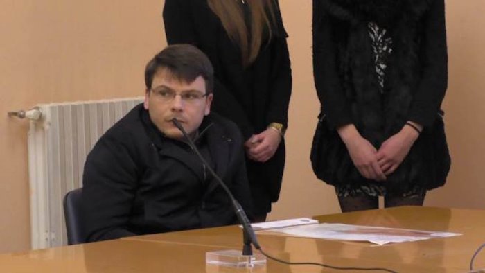 attentato incendiario al sindaco di baiano