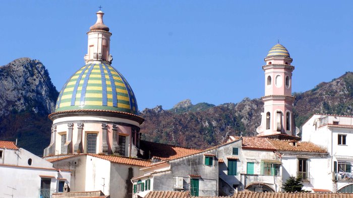 da vietri l allarme dei ceramisti settore rischia la morte