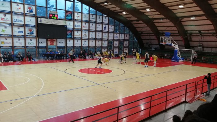 basket c gold la miwa benevento ko a potenza
