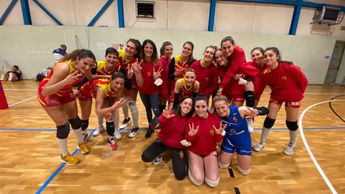 accademia travolgente vince il derby contro la volare e blinda il secondo posto