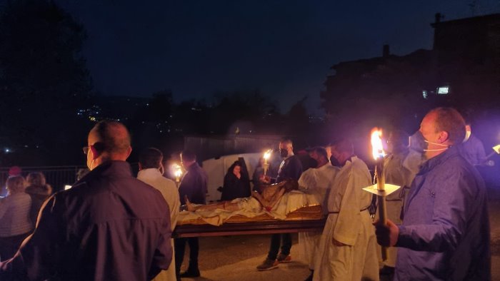 dopo anni paupisi ritrova la processione del venerdi santo