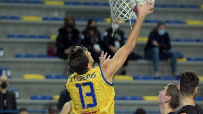 scafati basket de laurentiis occhio ai due usa dell orlandina