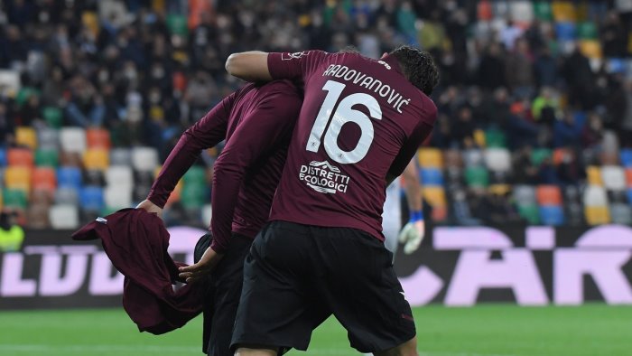 udinese salernitana mille storie che s intrecciano ed un sogno che resta vivo