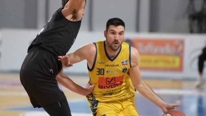 basket serie a2 scafati batte cantu 66 62