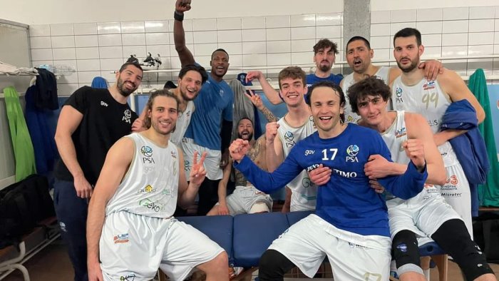 basket sant antimo bisceglie 87 82 di donato gara da playoff