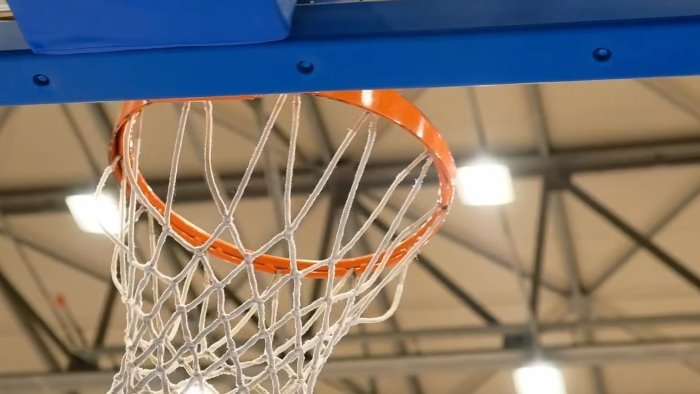 napoli basket ecco gli scenari salvezza domenica scontro diretto a bologna