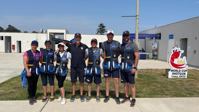 tiro a volo coppa del mondo simeone vince l oro nella prova a squadre