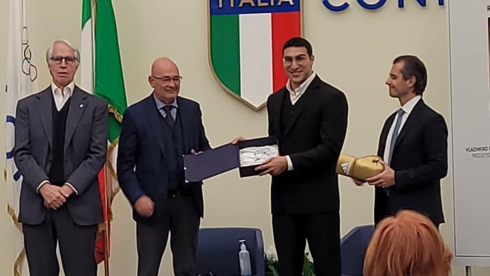boxe abbes mouhiidine tra i protagonisti del premio gemma