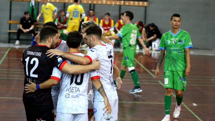 calcio a 5 goleada della meta catania sandro abate ko 6 1