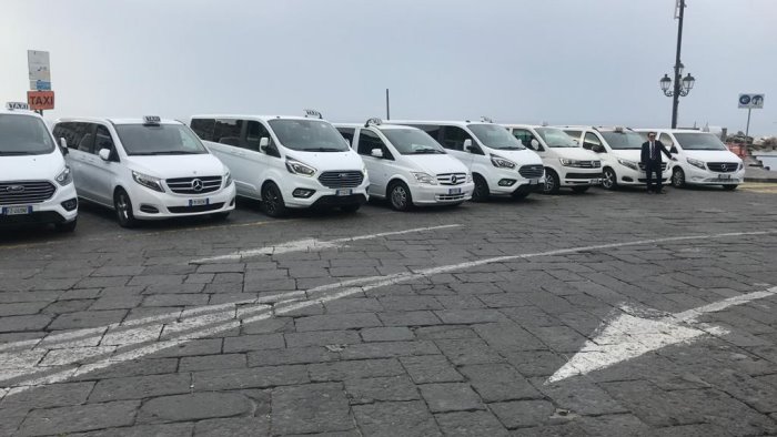 amalfi approvato il nuovo piano taxi definite le nuove tariffe