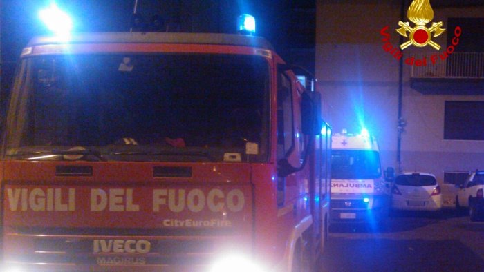 dramma della solitudine a montella 71enne trovato morto in casa