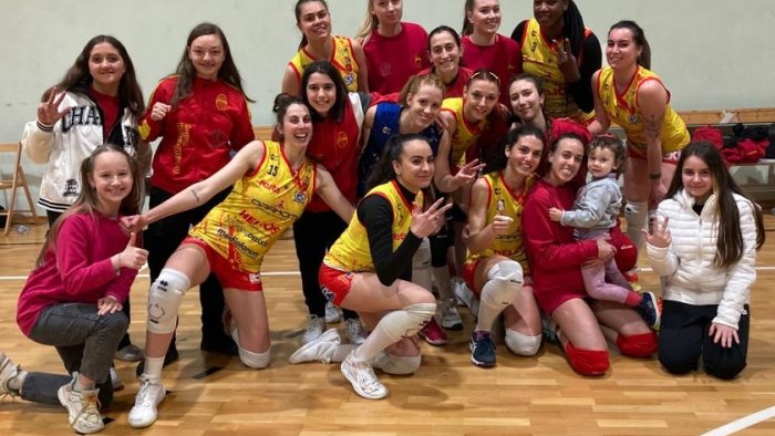 volley b2 l accademia fa il colpaccio battuta la futura terracina
