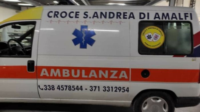 straniero trovato morto in strada tra amalfi e conca dei marini