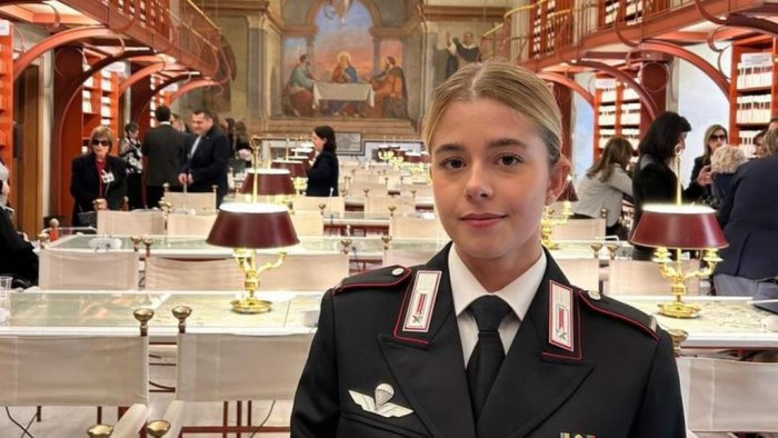 onore a francesca carabiniera di caivano cosi ho aiutato le cuginette abusate