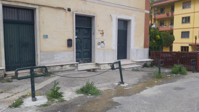 ariano buon compleanno alla perdita d acqua di via calvario