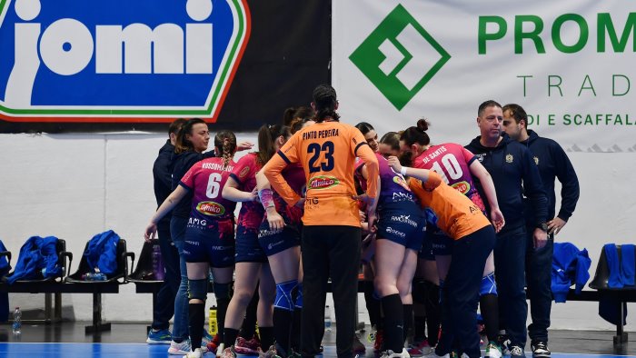 pallamano a1 jomi salerno in terra laziale per affrontare il pontinia