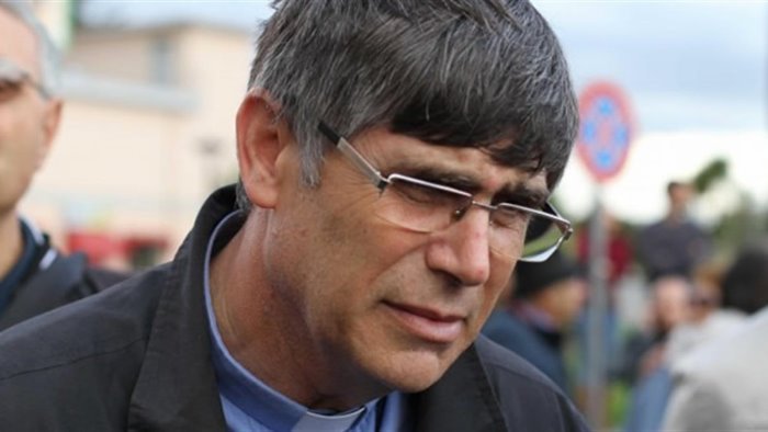 schiavone don patriciello la storia deve essere spietata con lui