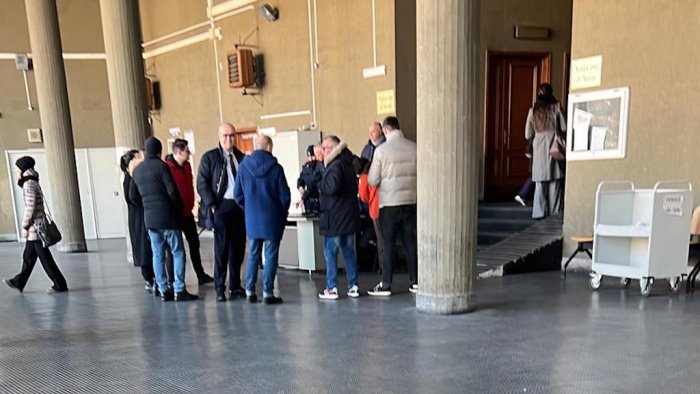 monteforte irpino dopo lo scioglimento scatta l indagine della dda di napoli