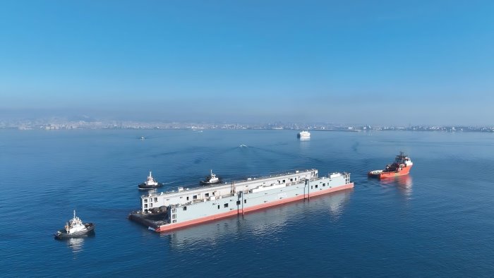 napoli al porto il nuovo bacino di carenaggio sprint per la cantieristica