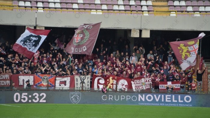 serie b due club cambiano allenatore e la reggiana si regala destro