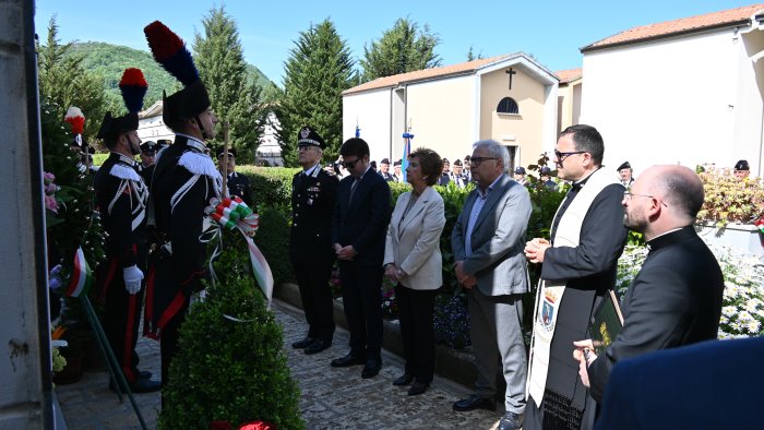 dodici anni fa la morte dell appuntato dei carabinieri tiziano della ratta