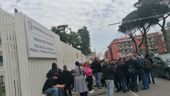 omicidio santo romano la madre basta lacrime ora giustizia vera