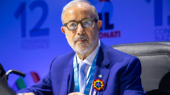 uniti per un lavoro sicuro a nocera sindacati e lavoratori in piazza