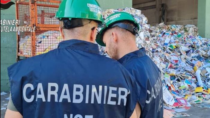 traffico rifiuti tessili tra prato e pistoia gestiti da organizzazione campana