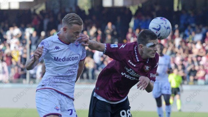 juve stabia salernitana fischia marchetti granata mai vittoriosi