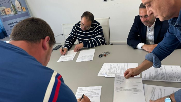 salerno impiegati dal primo maggio i nuovi addetti di salerno pulita