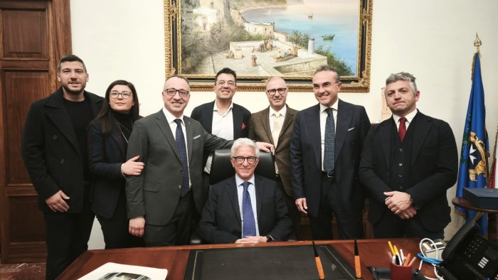 vincenzo napoli e il nuovo presidente della provincia di salerno