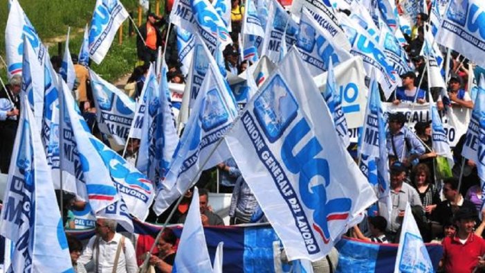 ugl in piazza al fianco di chi aspetta la cassa integrazione