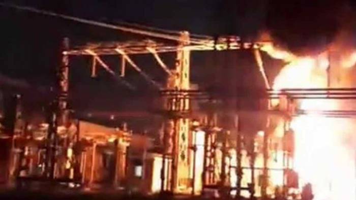 pozzuoli in fiamme centrale elettrica citta al buio