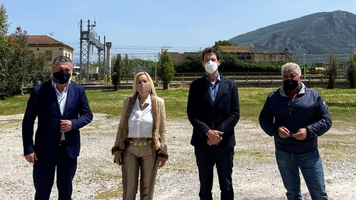 m5s stazione capaccio roccadaspide si a sottopasso